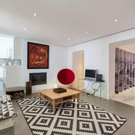 Flh Madragoa Flat With Art And Terrace * Lisboa