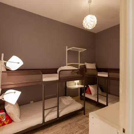Flh Madragoa Flat With Art And Terrace * Lisboa